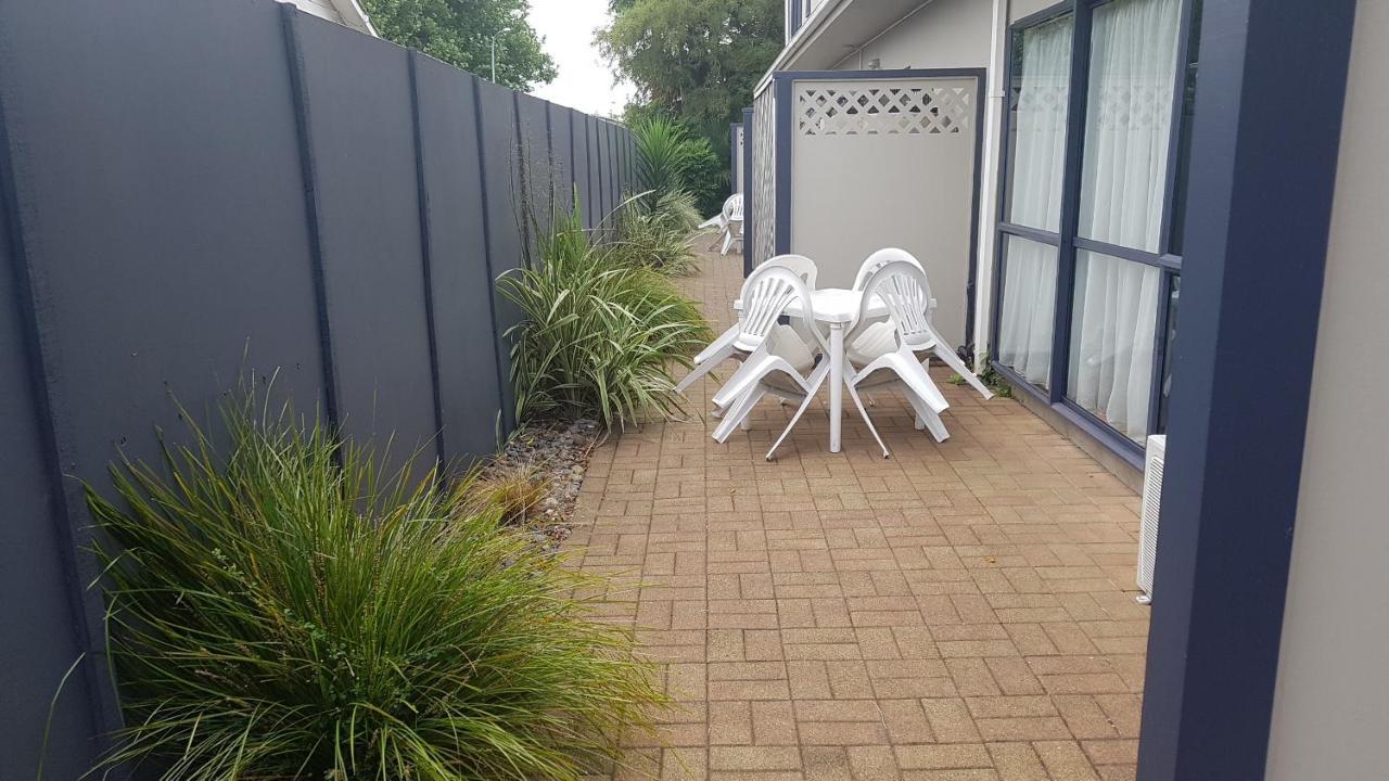 Palm Court Motel Otorohanga Buitenkant foto
