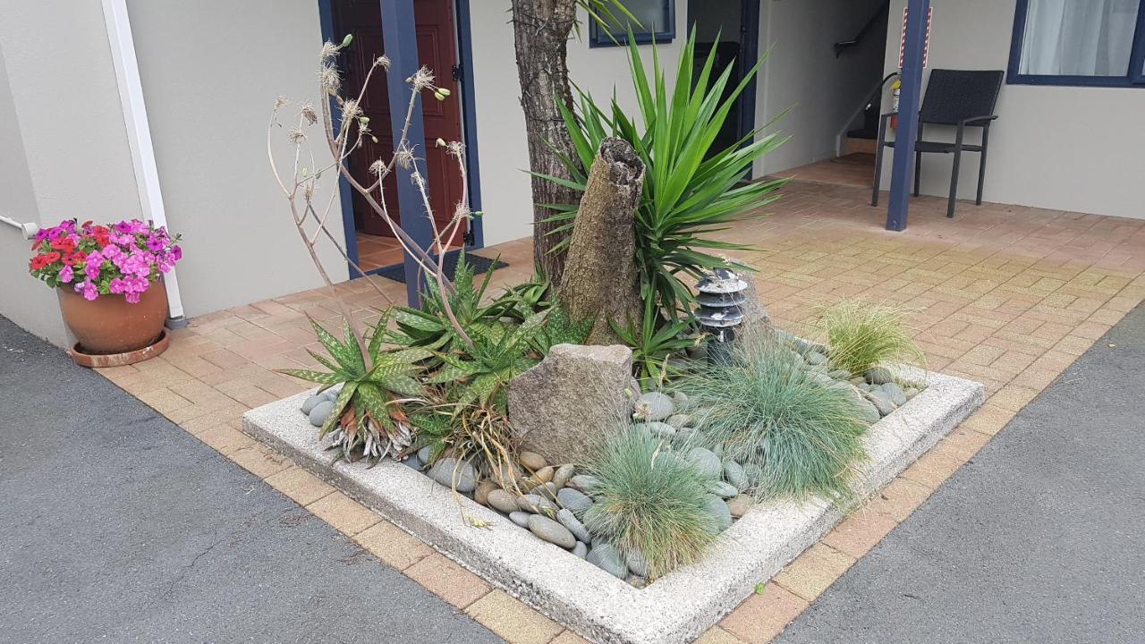 Palm Court Motel Otorohanga Buitenkant foto