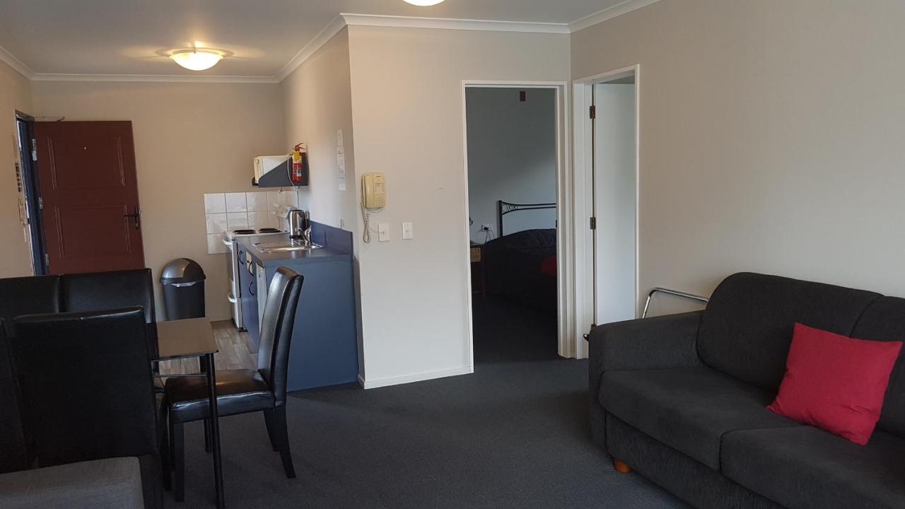 Palm Court Motel Otorohanga Buitenkant foto